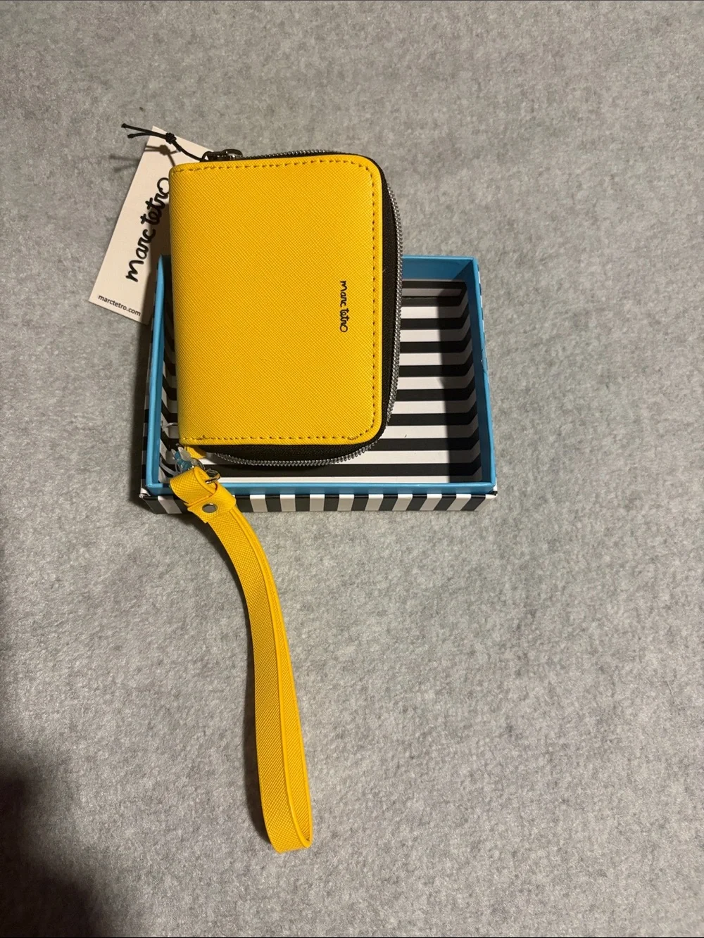 Marc Tétro Yellow Dachshund Zip Wallet Wristlet NIB